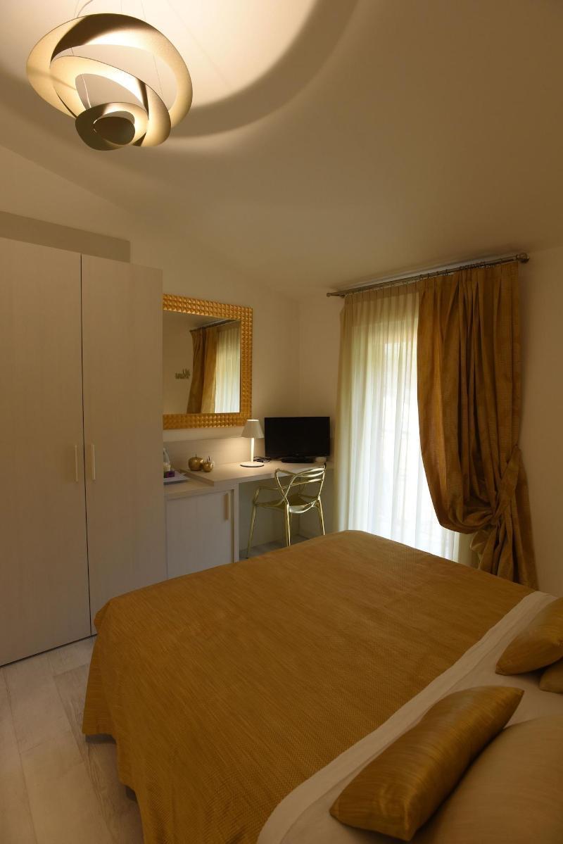 Hotel La Vigna 3*